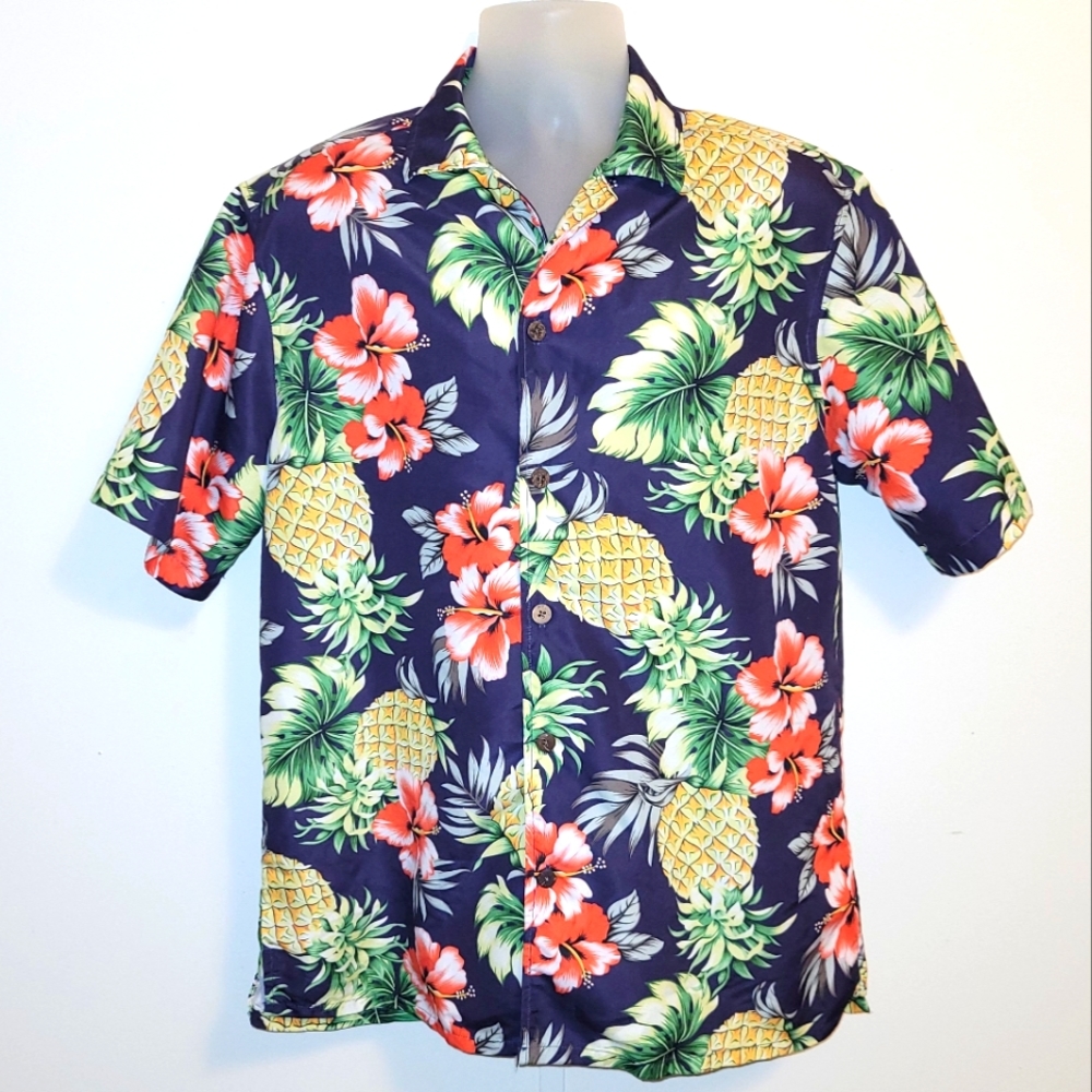 Vintage Hawaiian Floral & pineapple Button down shirt size Large